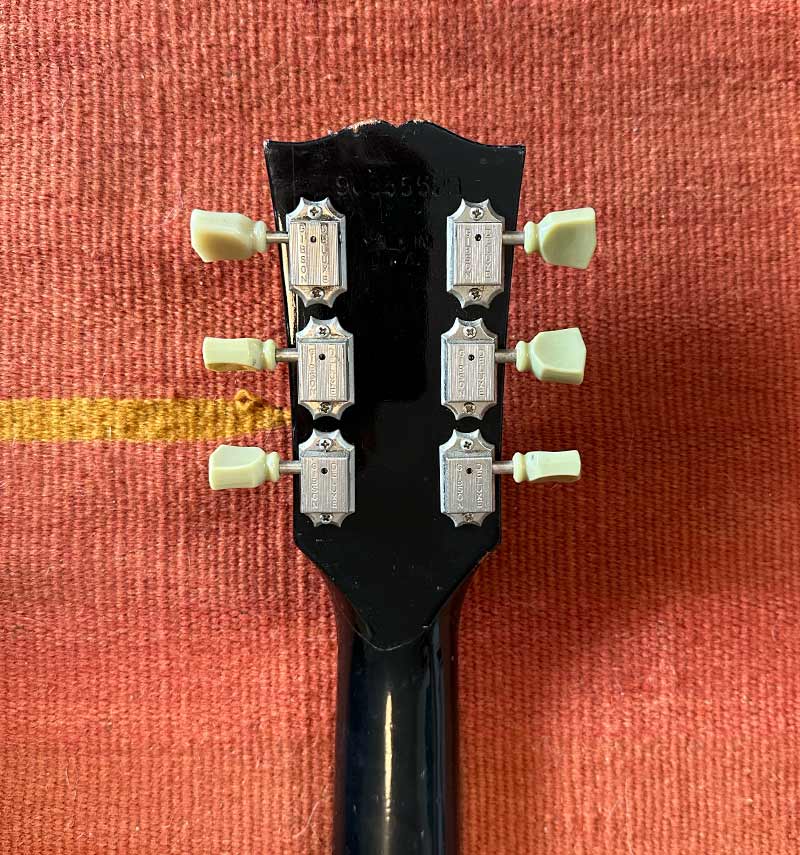 Headstock-close.jpg